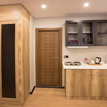 Long * اسطنبول