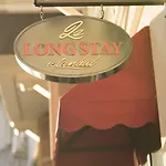 Long Apartment *