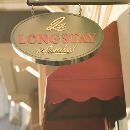 Long Apartament *